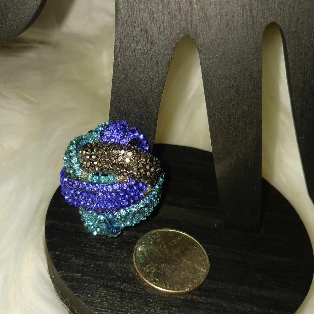 Cocktail Ring🆕️ - Picture 3 of 13